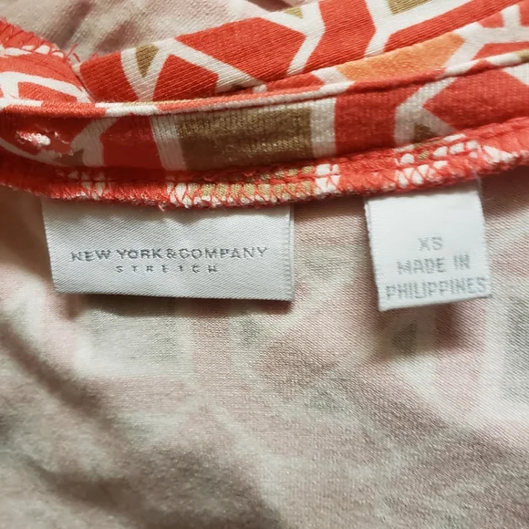 New York & Co Orange Patterned Blouse XS - Picture 3 of 3
